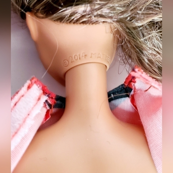 CHEF barbie doll with prosthesis leg amputee - Picture 4 of 4